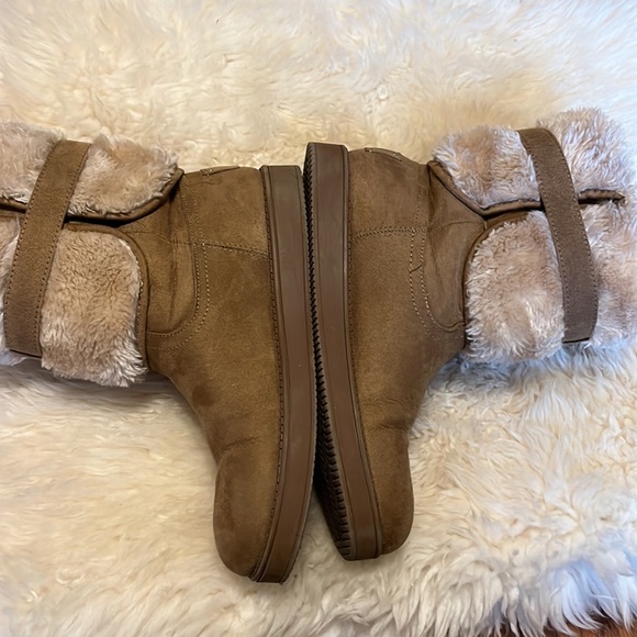 Brown boots fur lined size 7.5 - Picture 4 of 12